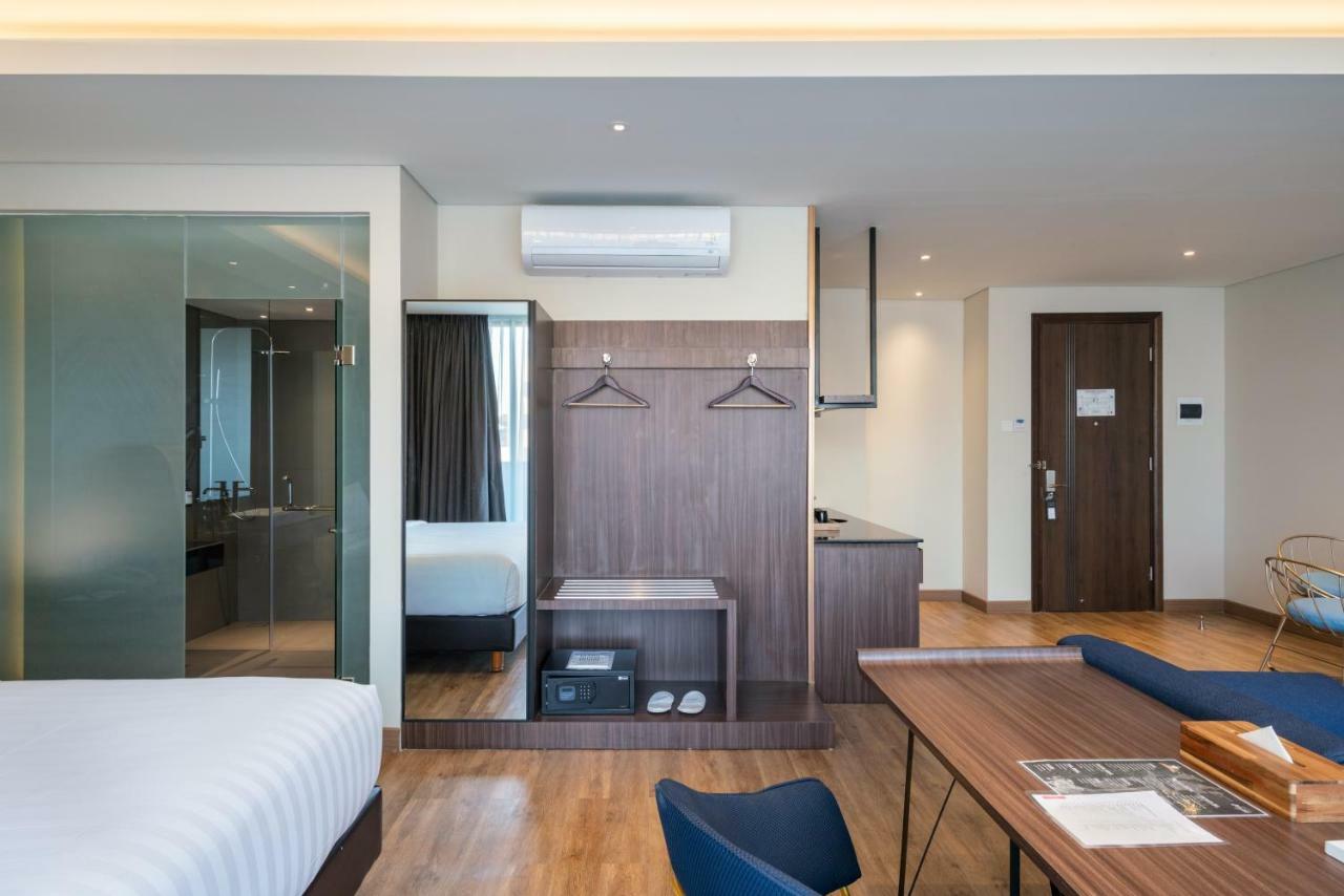 Luminor Hotel Kota Jakarta Exterior foto